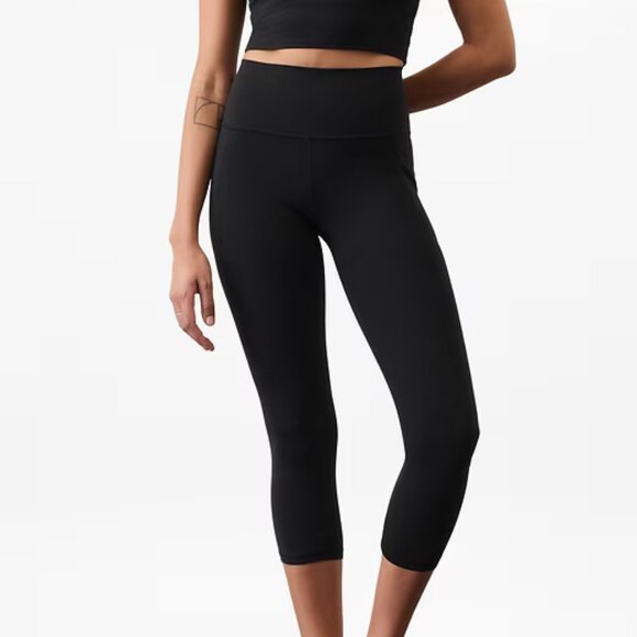 Athleta Salutation Stash High Rise Capri - Picture 1 of 6